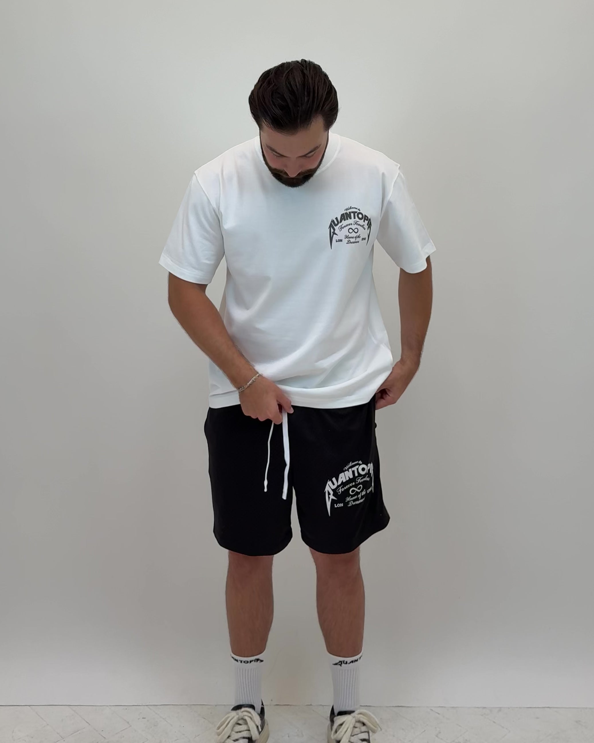 FOREVER FEARLESS MESH SHORT - BLACK