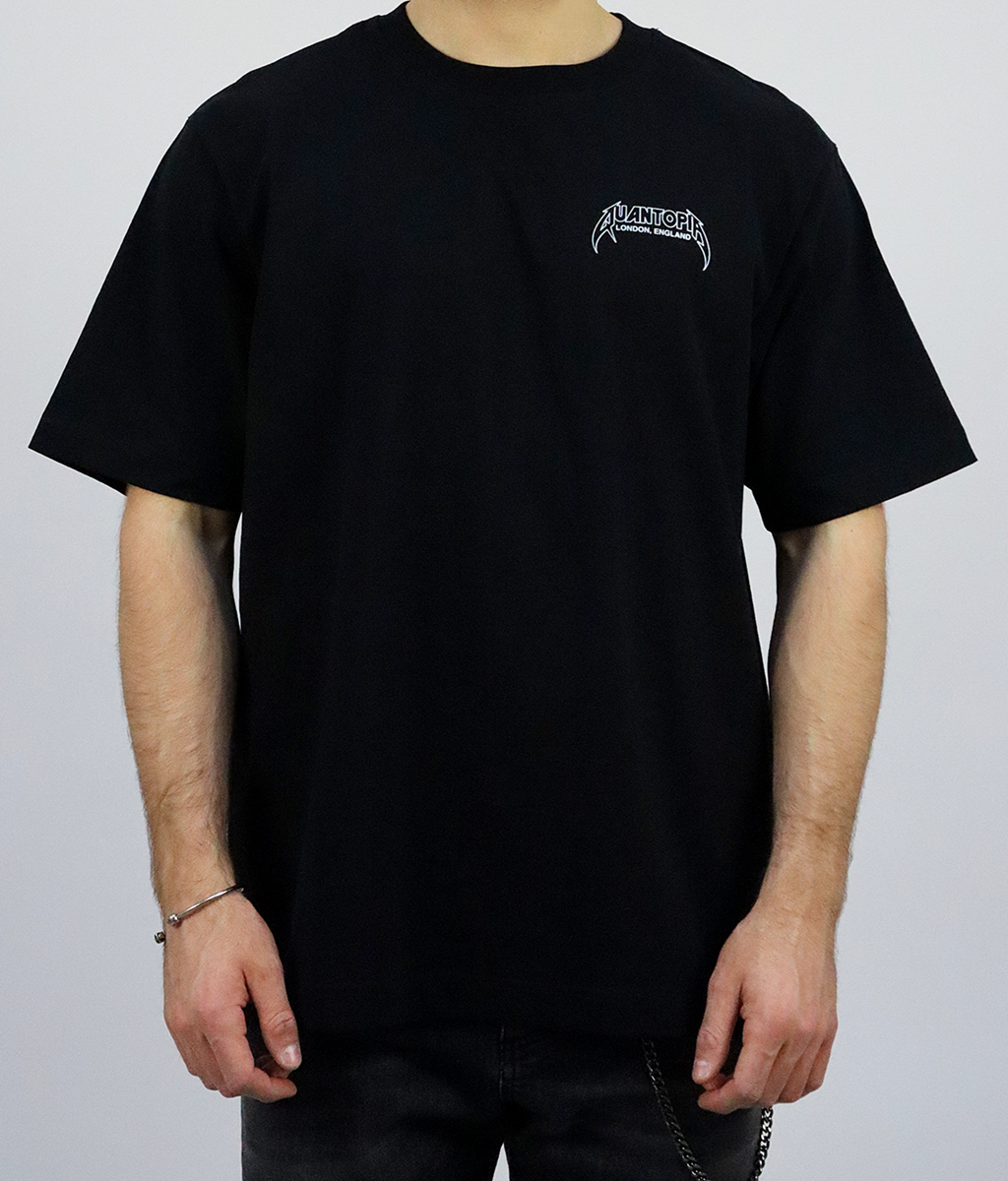 BADGE T-SHIRT - BLACK